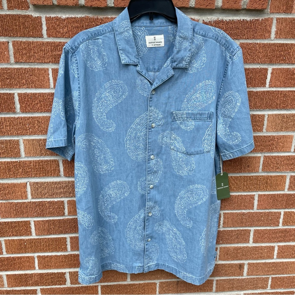 Mutual Weave Men’s Casual S/S Button Down Shirt L T Chambray Blue Paisley AOP